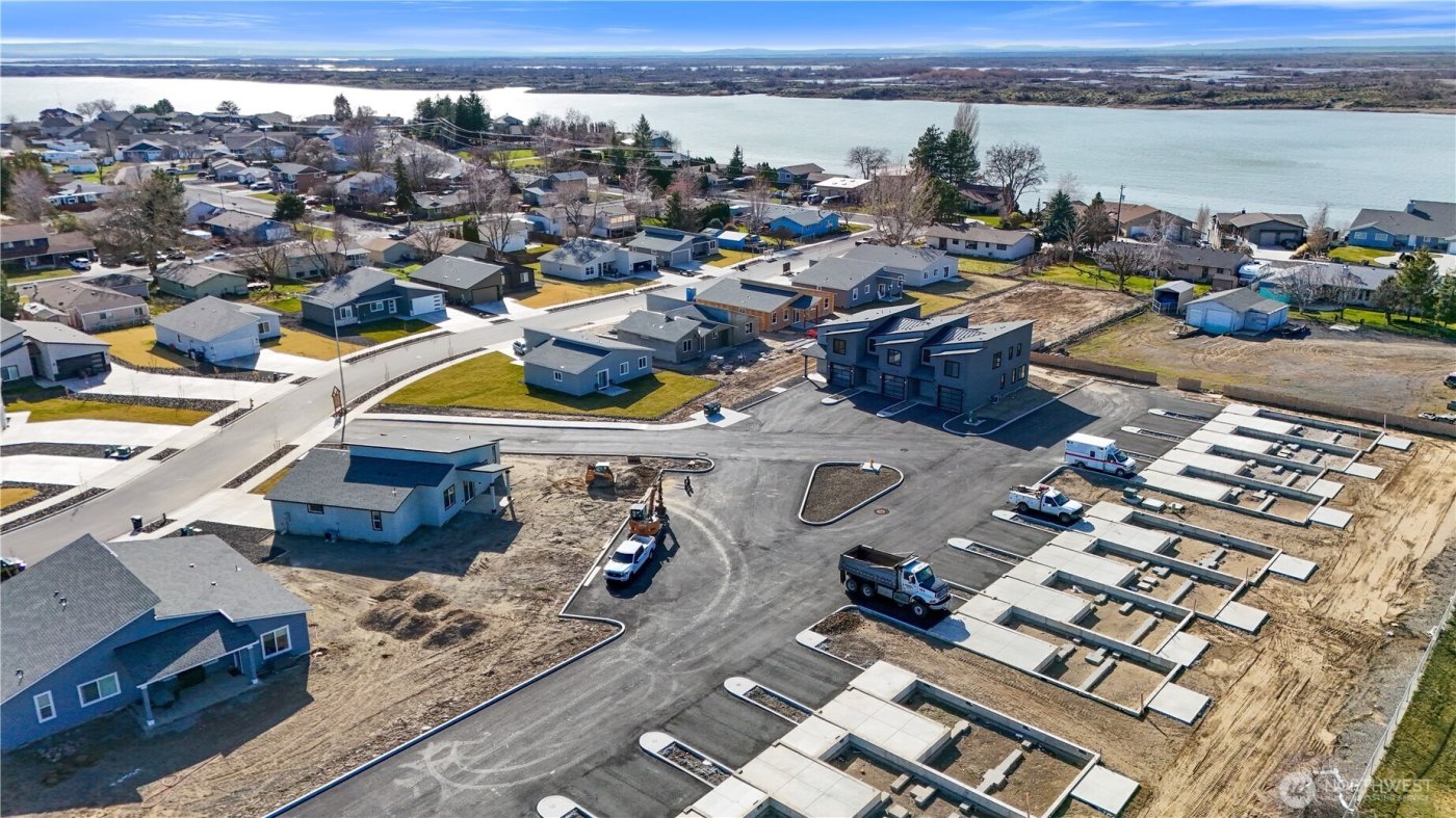 527 S Dorsing Street , Moses Lake, WA 98837