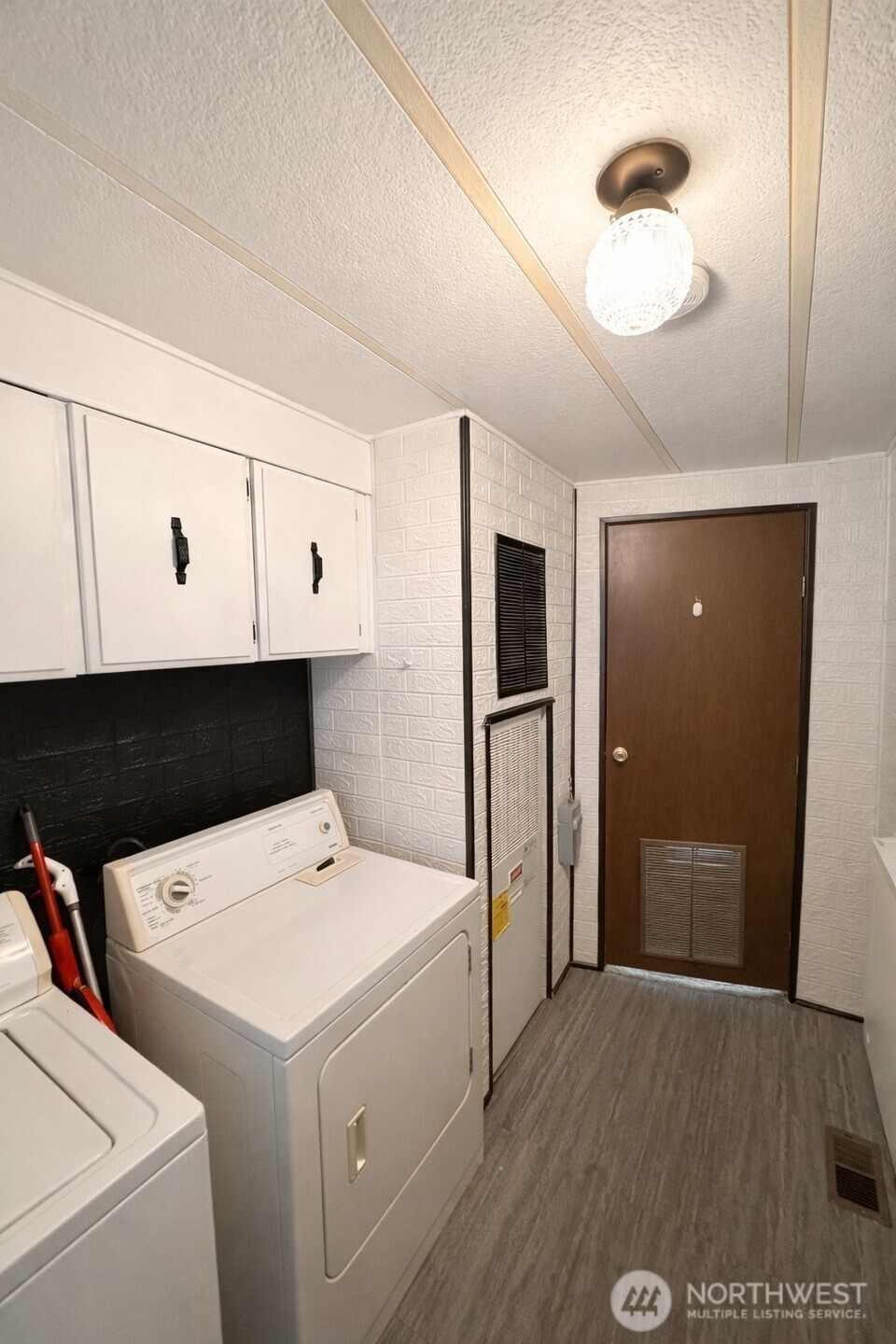 11436 SE 208th Street #112, Kent, WA 98031