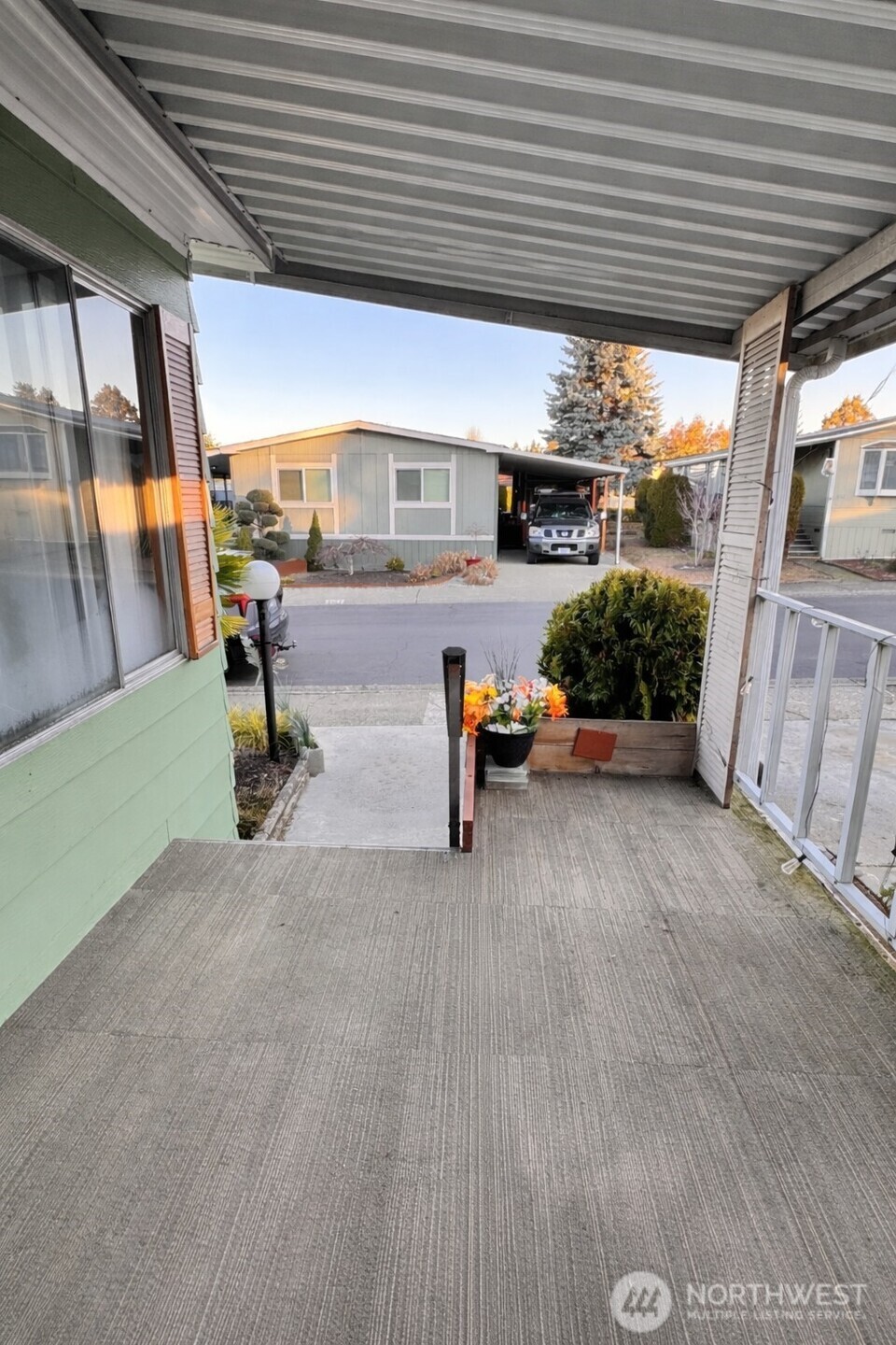 11436 SE 208th Street #112, Kent, WA 98031