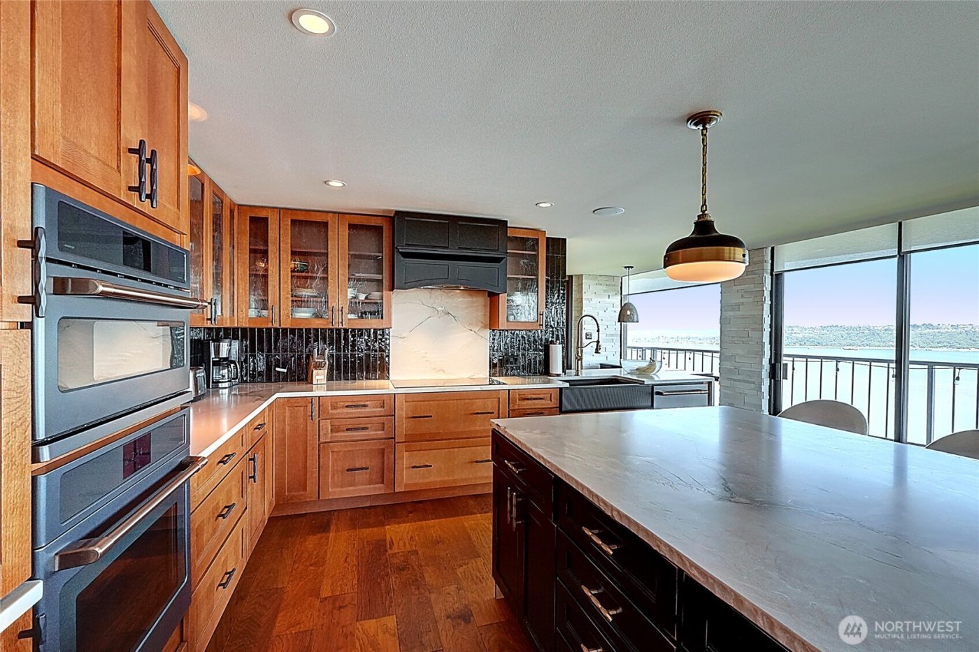 1 N Stadium Way #13, Tacoma, WA 98403