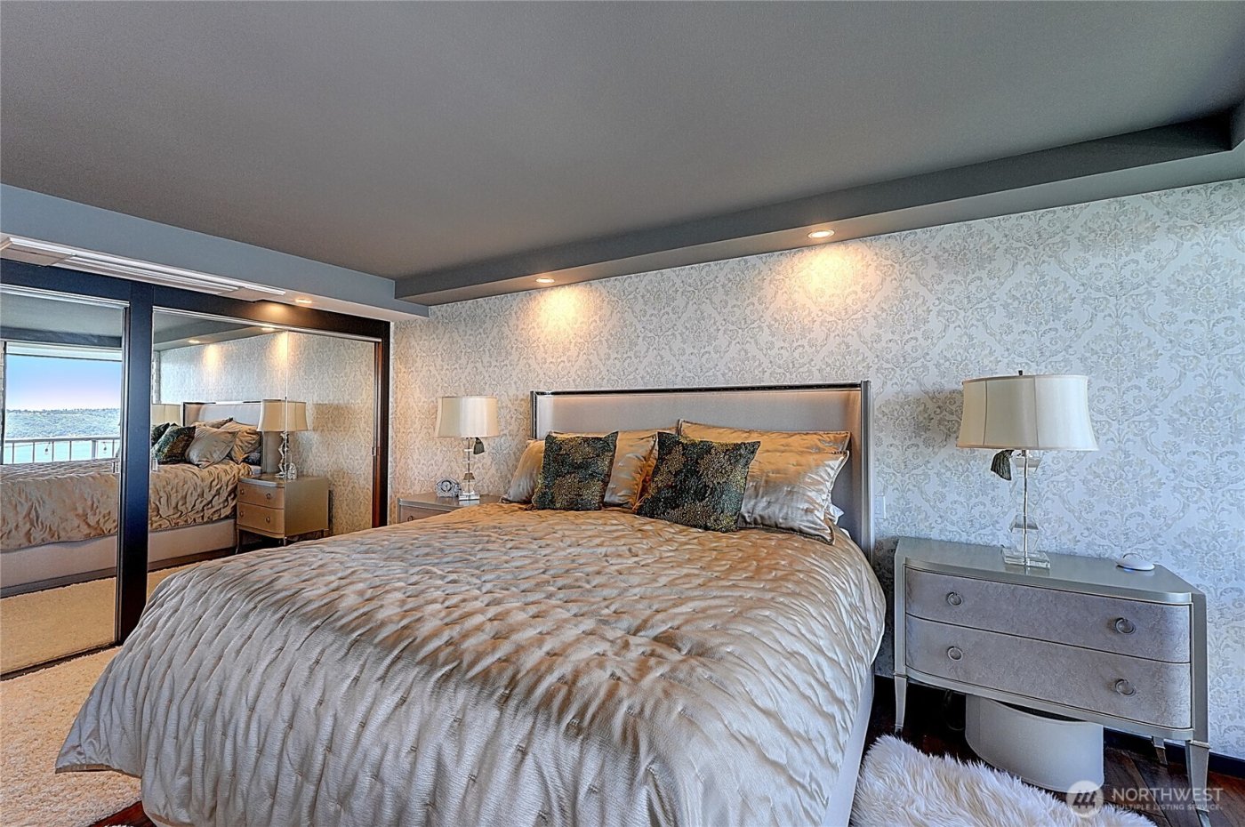 1 N Stadium Way #13, Tacoma, WA 98403