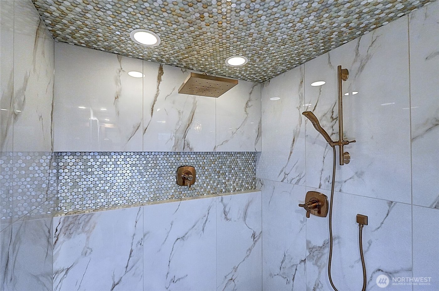 1 N Stadium Way #13, Tacoma, WA 98403