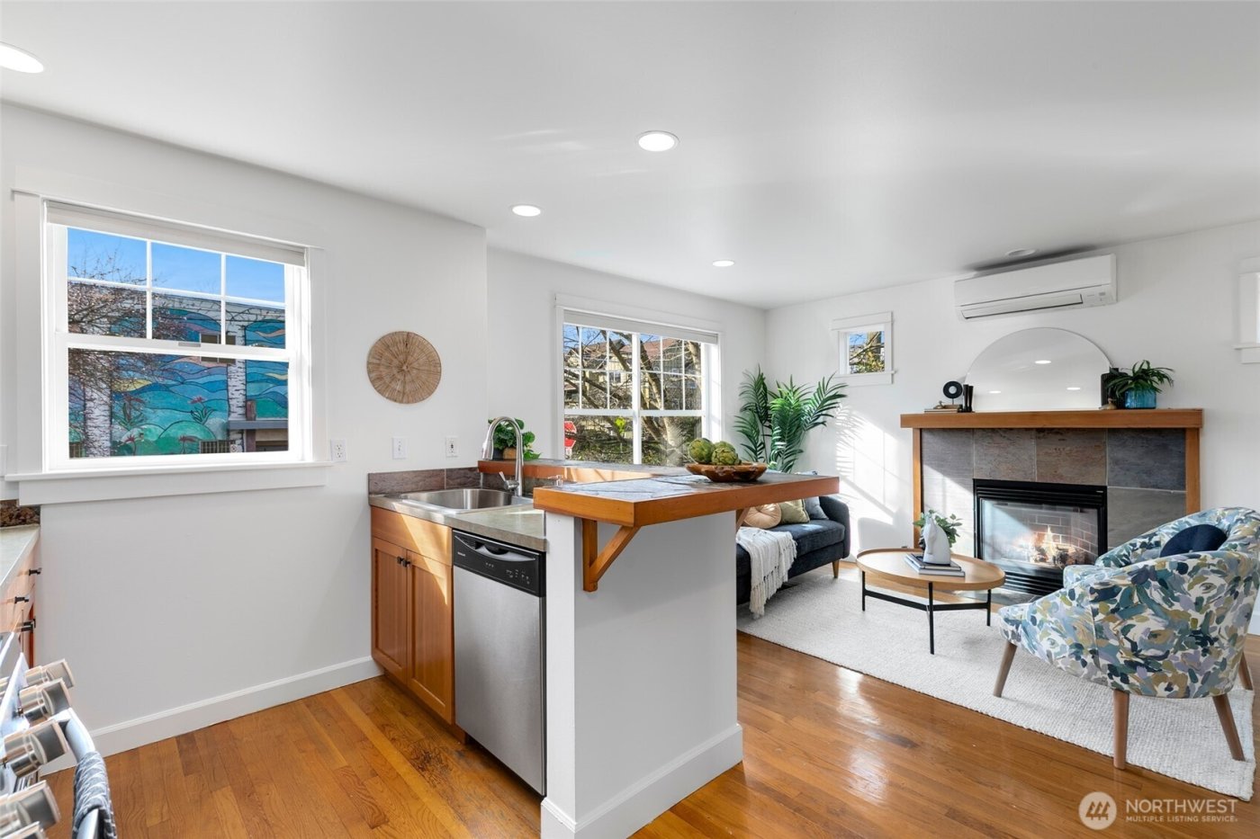 2101 E Jefferson Street , Seattle, WA 98122