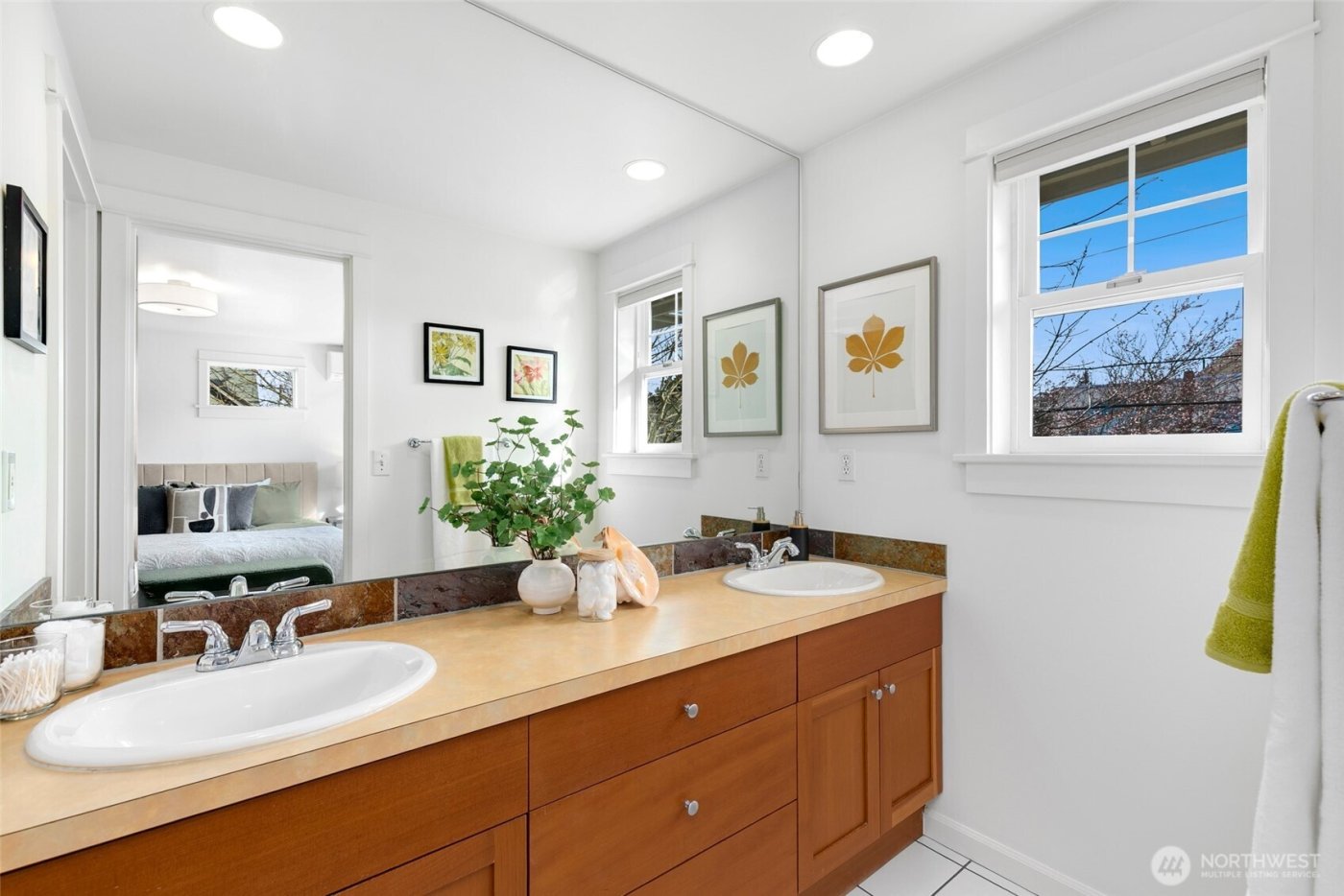 2101 E Jefferson Street , Seattle, WA 98122