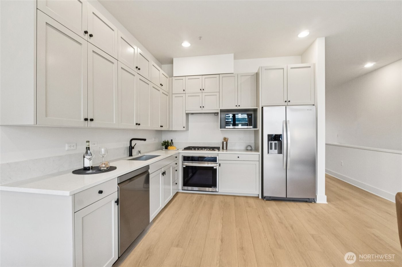 615 E Pike Street #305, Seattle, WA 98122