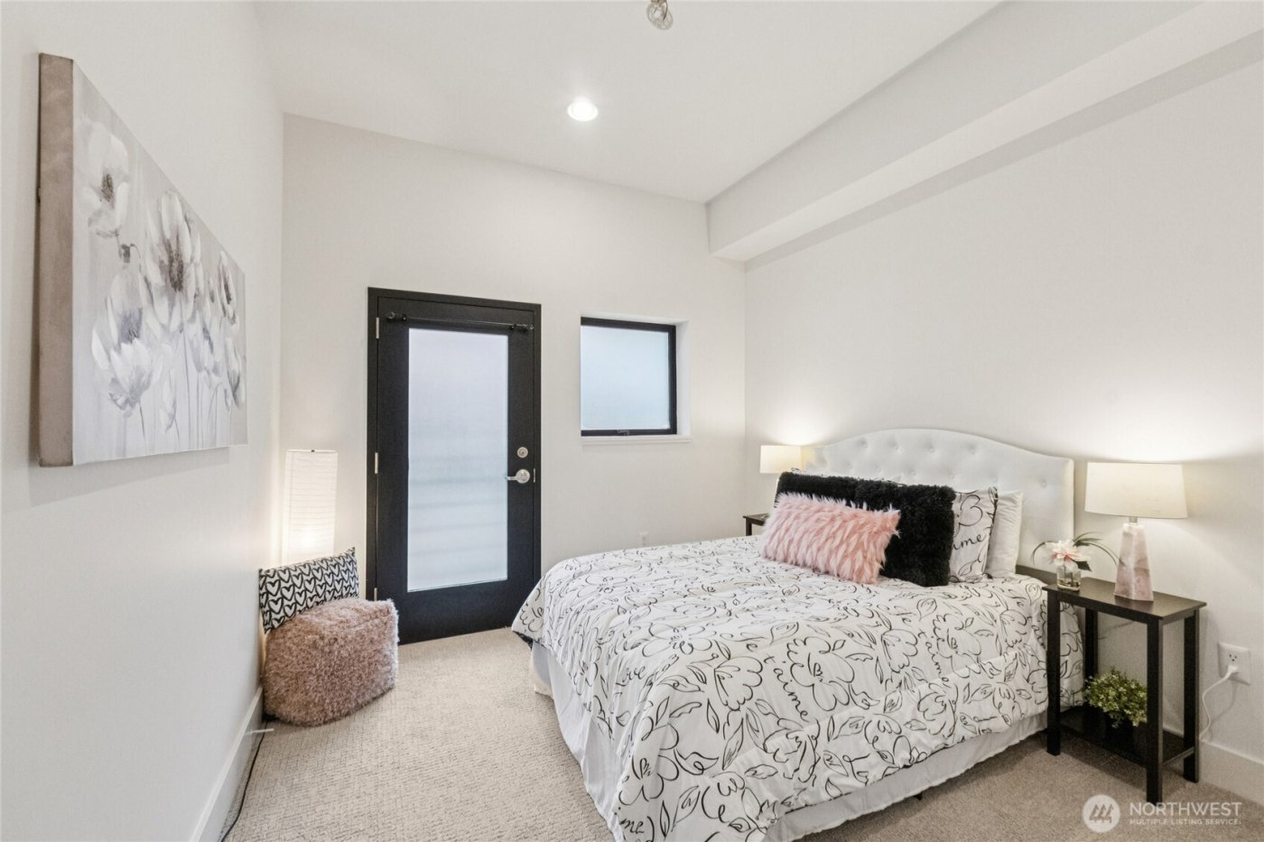 615 E Pike Street #305, Seattle, WA 98122