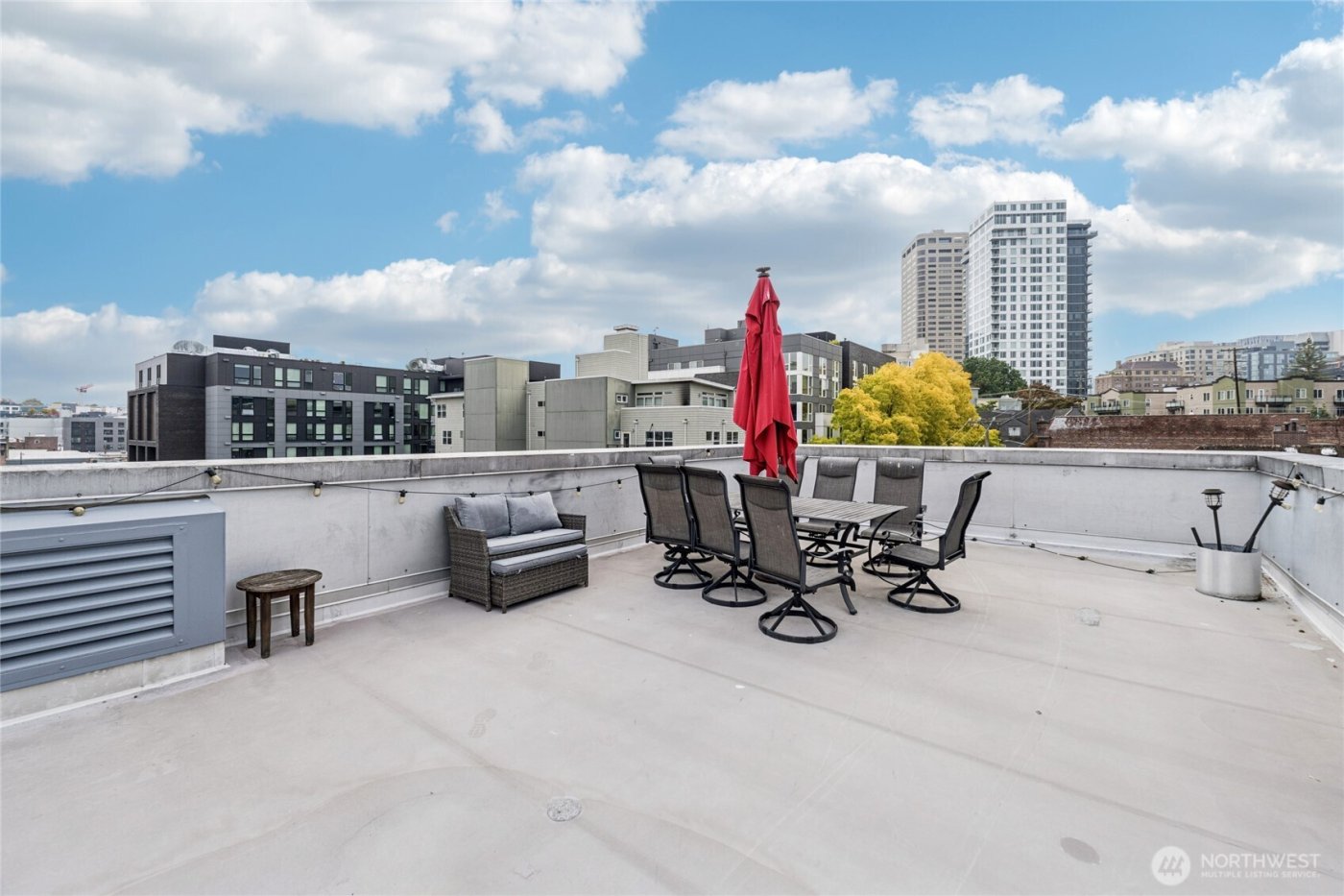 615 E Pike Street #305, Seattle, WA 98122