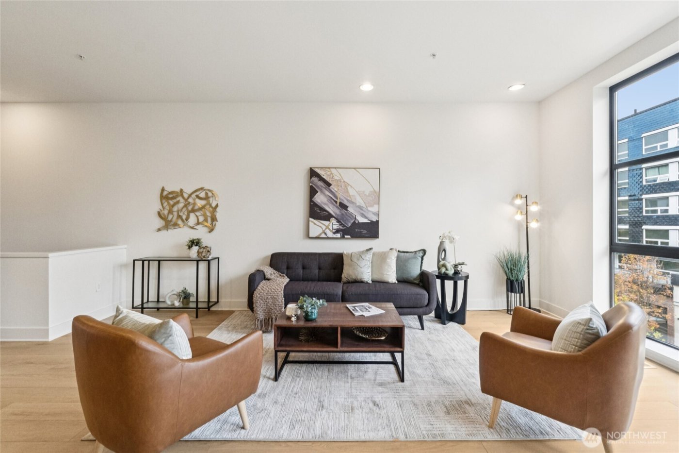 615 E Pike Street #305, Seattle, WA 98122