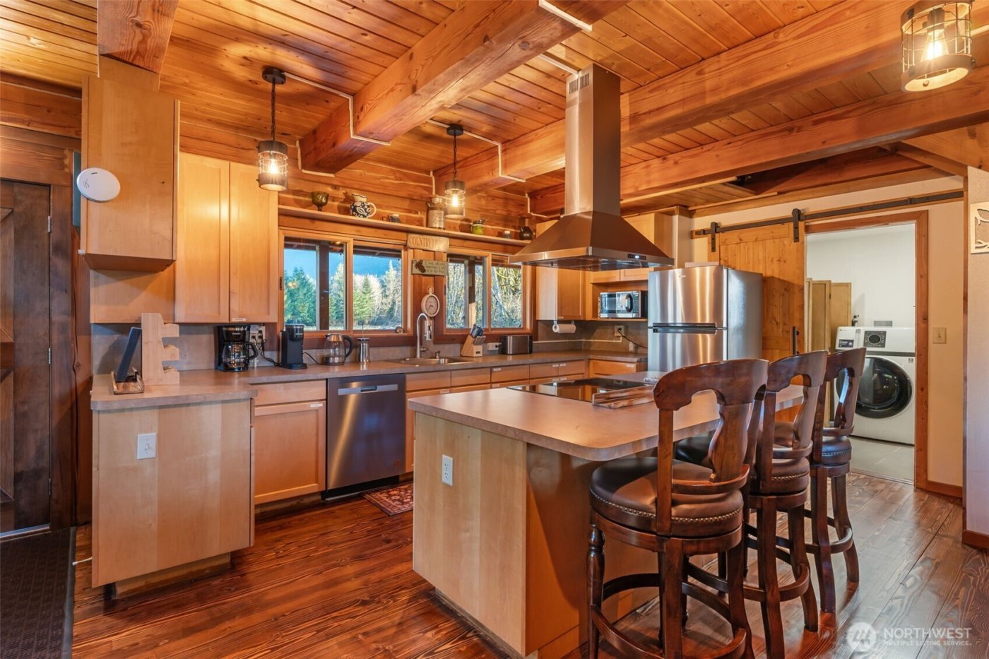 11092 US Highway 12 , Randle, WA 98937