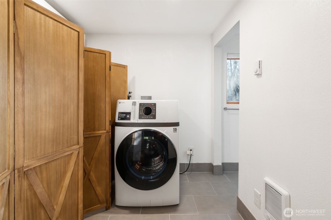 11092 US Highway 12 , Randle, WA 98937