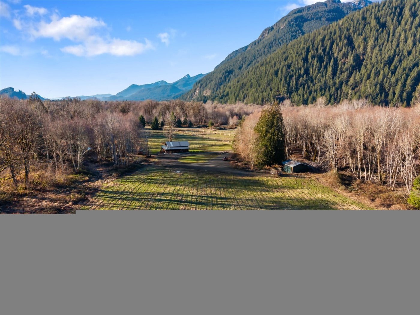 11092 US Highway 12 , Randle, WA 98937