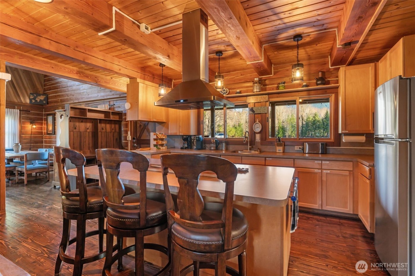 11092 US Highway 12 , Randle, WA 98937