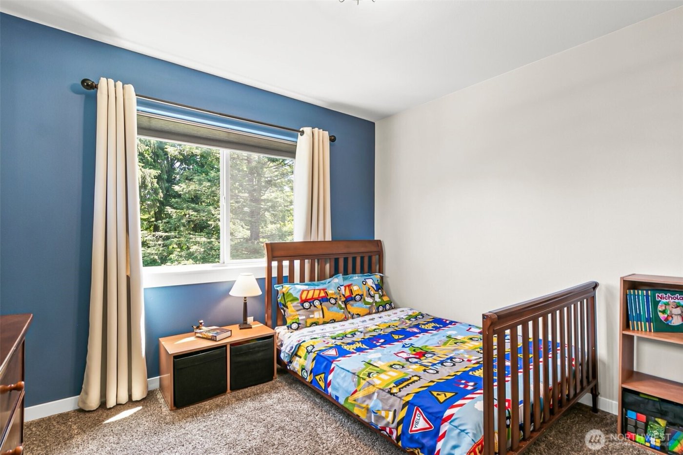 32794 Abrams Avenue , Black Diamond, WA 98010