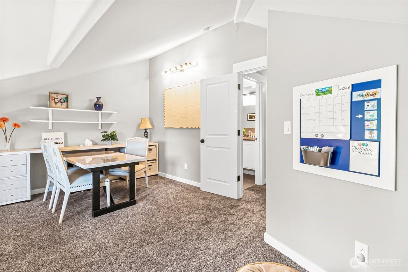 32794 Abrams Avenue , Black Diamond, WA 98010