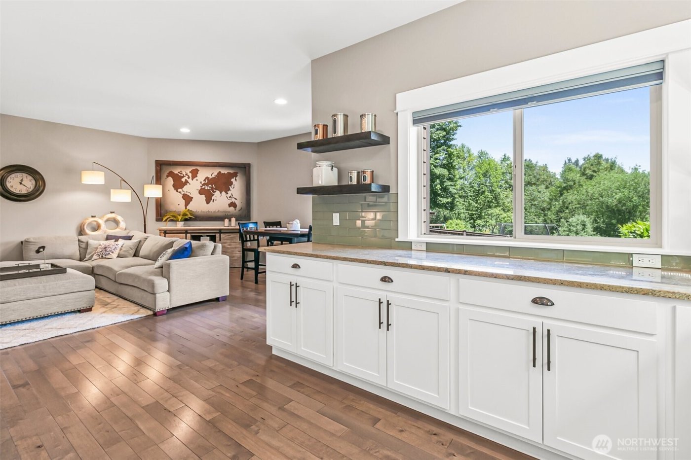 32794 Abrams Avenue , Black Diamond, WA 98010