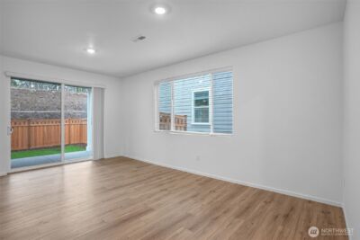 20444 Myrtle Place E, Bonney Lake, WA 98391 - Photo 8