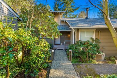 1218 101st Place NE, Bellevue, WA 98004 - Photo 3