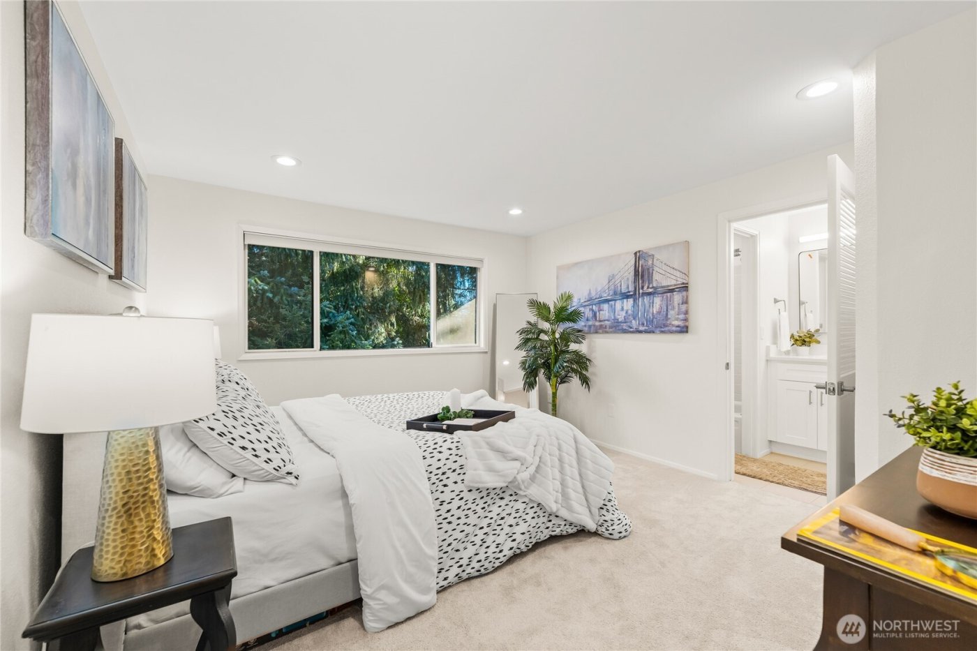1218 101st Place NE, Bellevue, WA 98004