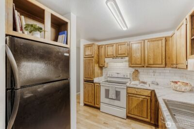 3501 SW Holden Street #303, Seattle, WA 98126-3449 - Photo 8