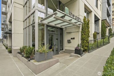 76 Cedar Street #807, Seattle, WA 98121