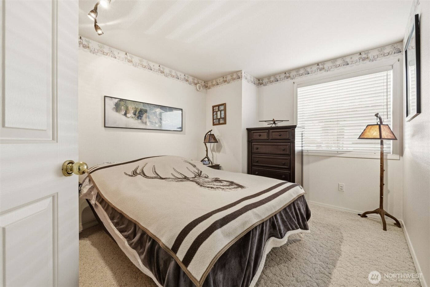 8310 61st Street W, University Place, WA 98467