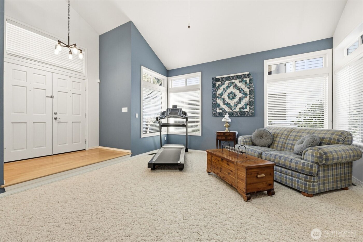 8310 61st Street W, University Place, WA 98467