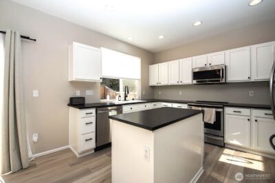 7026 144th Street SE, Snohomish, WA 98296 - Photo 10