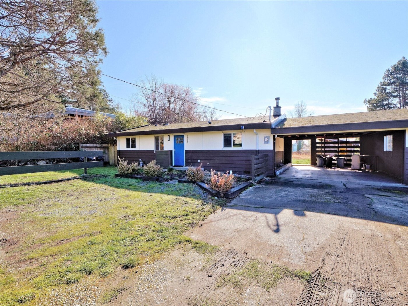 6105 S 124th St , Seattle, WA 98178