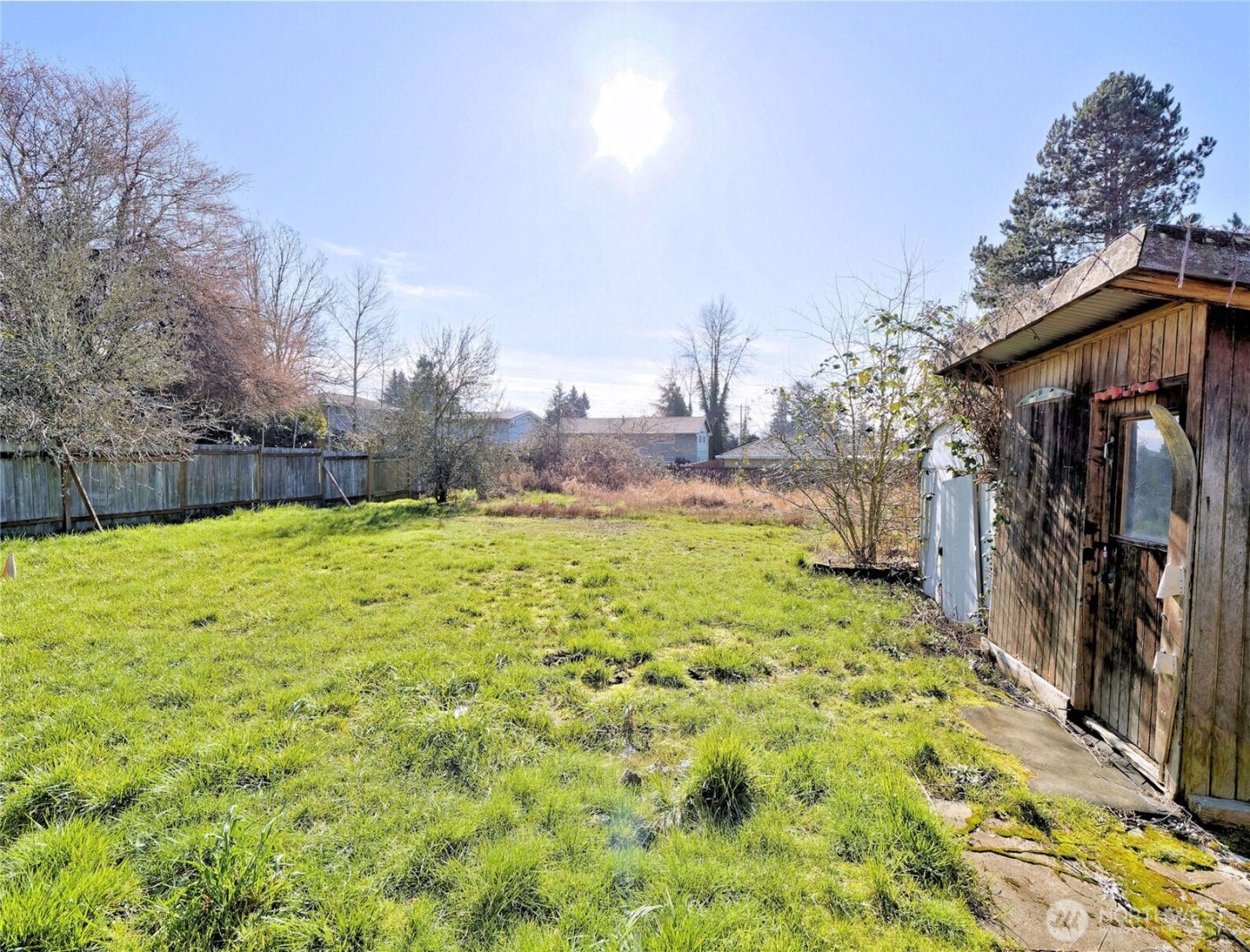 6105 S 124th St , Seattle, WA 98178