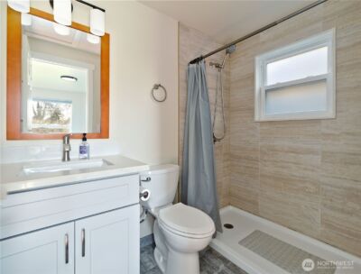 6105 S 124th St , Seattle, WA 98178 - Photo 9