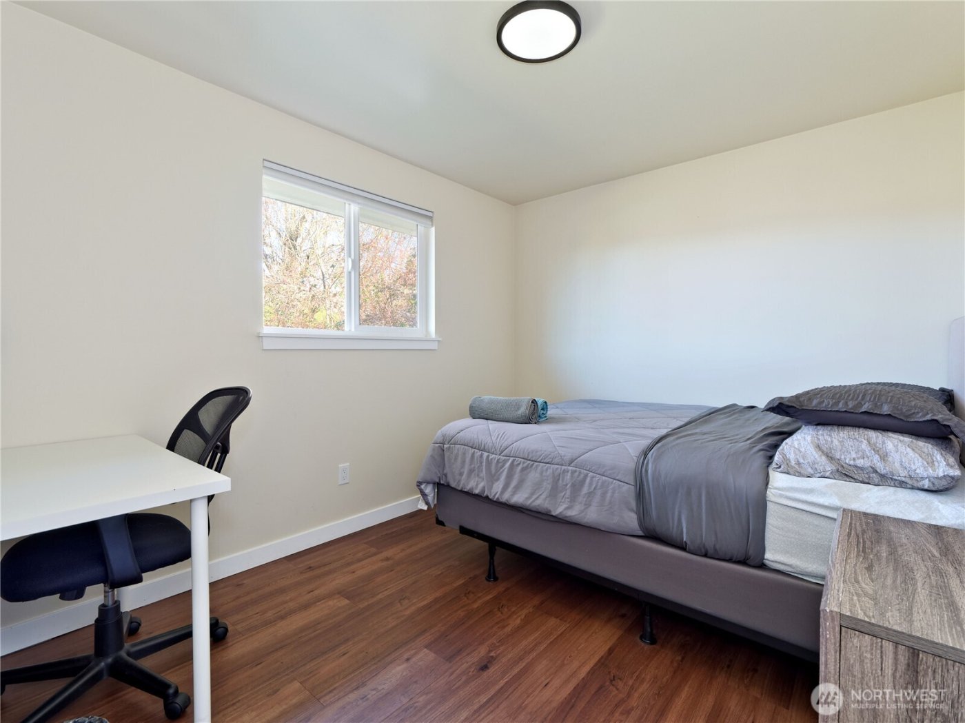 6105 S 124th St , Seattle, WA 98178