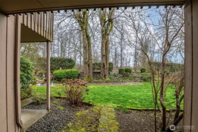 8521 S 259th Street #B-15, Kent, WA 98030 - Photo 17