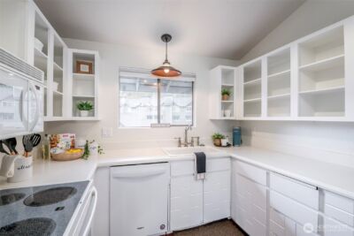 8521 S 259th Street #B-15, Kent, WA 98030 - Photo 10