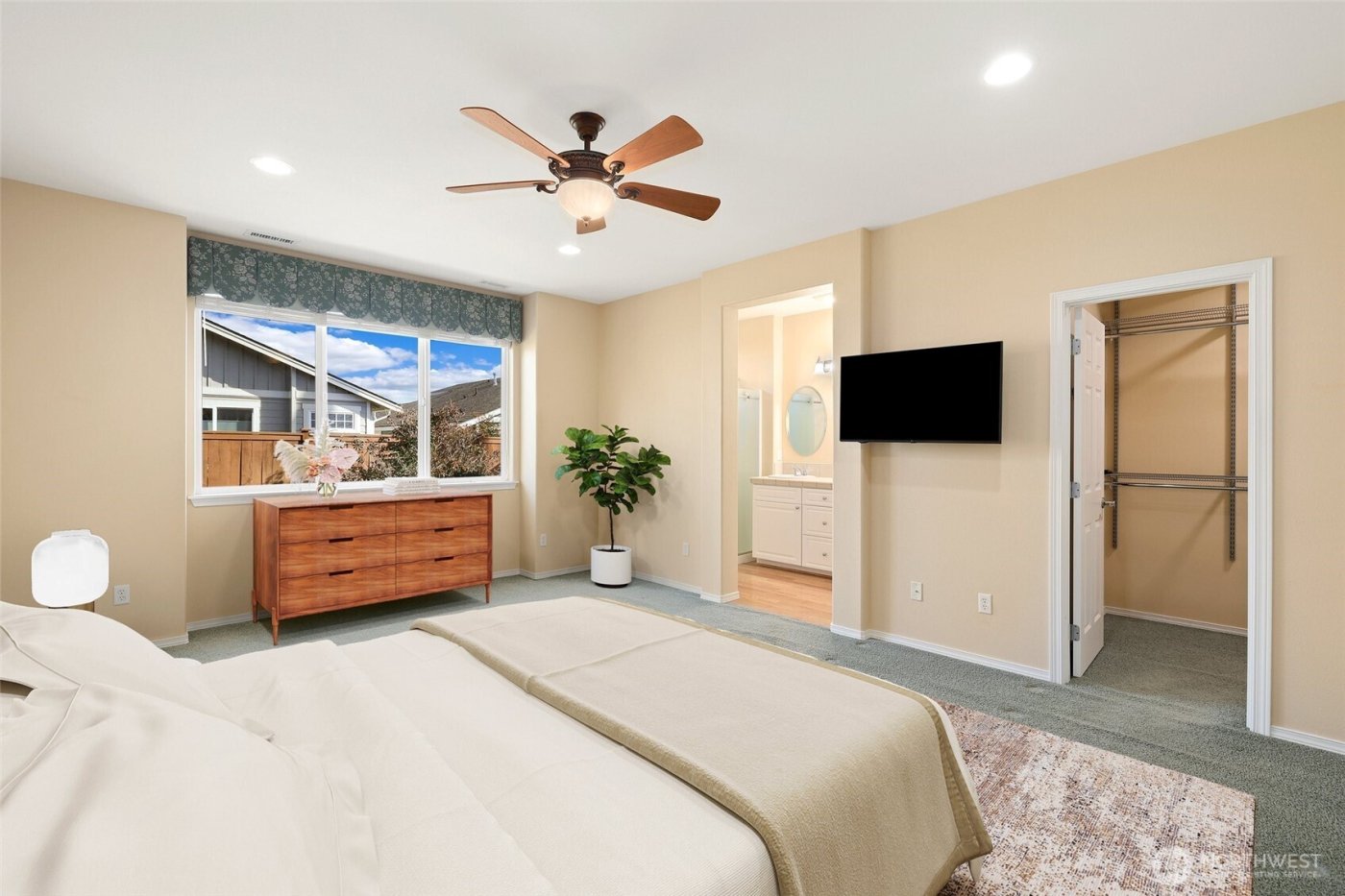 4316 Harstene Street NE, Lacey, WA 98516