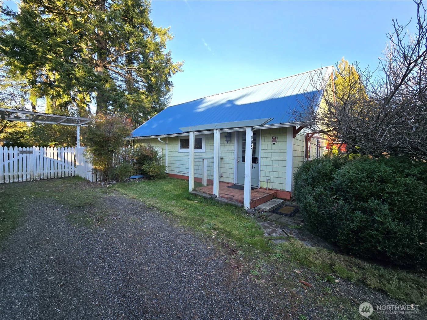 1008 E Pioneer , Montesano, WA 98563