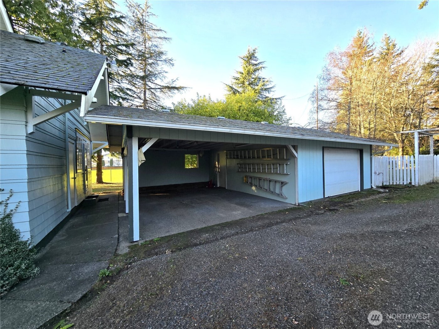 1008 E Pioneer , Montesano, WA 98563