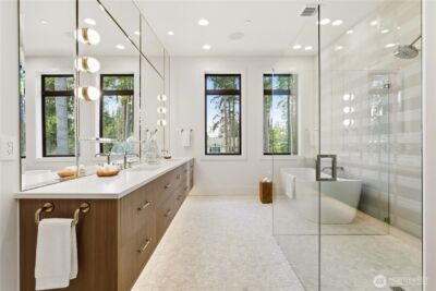 2202 102nd Place SE, Bellevue, WA 98004 - Photo 15