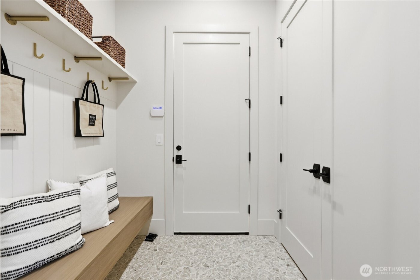 2202 102nd Place SE, Bellevue, WA 98004