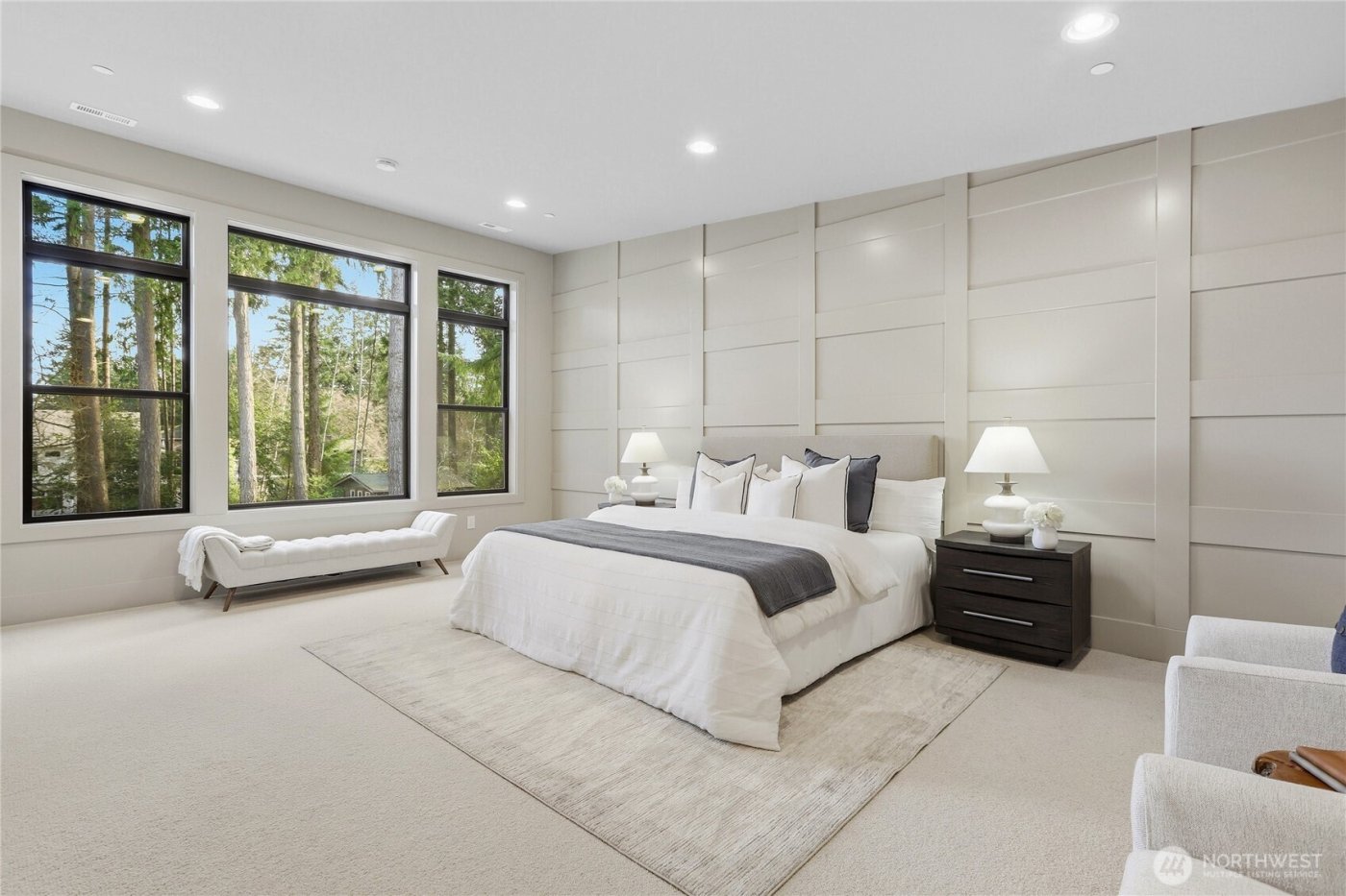 2202 102nd Place SE, Bellevue, WA 98004