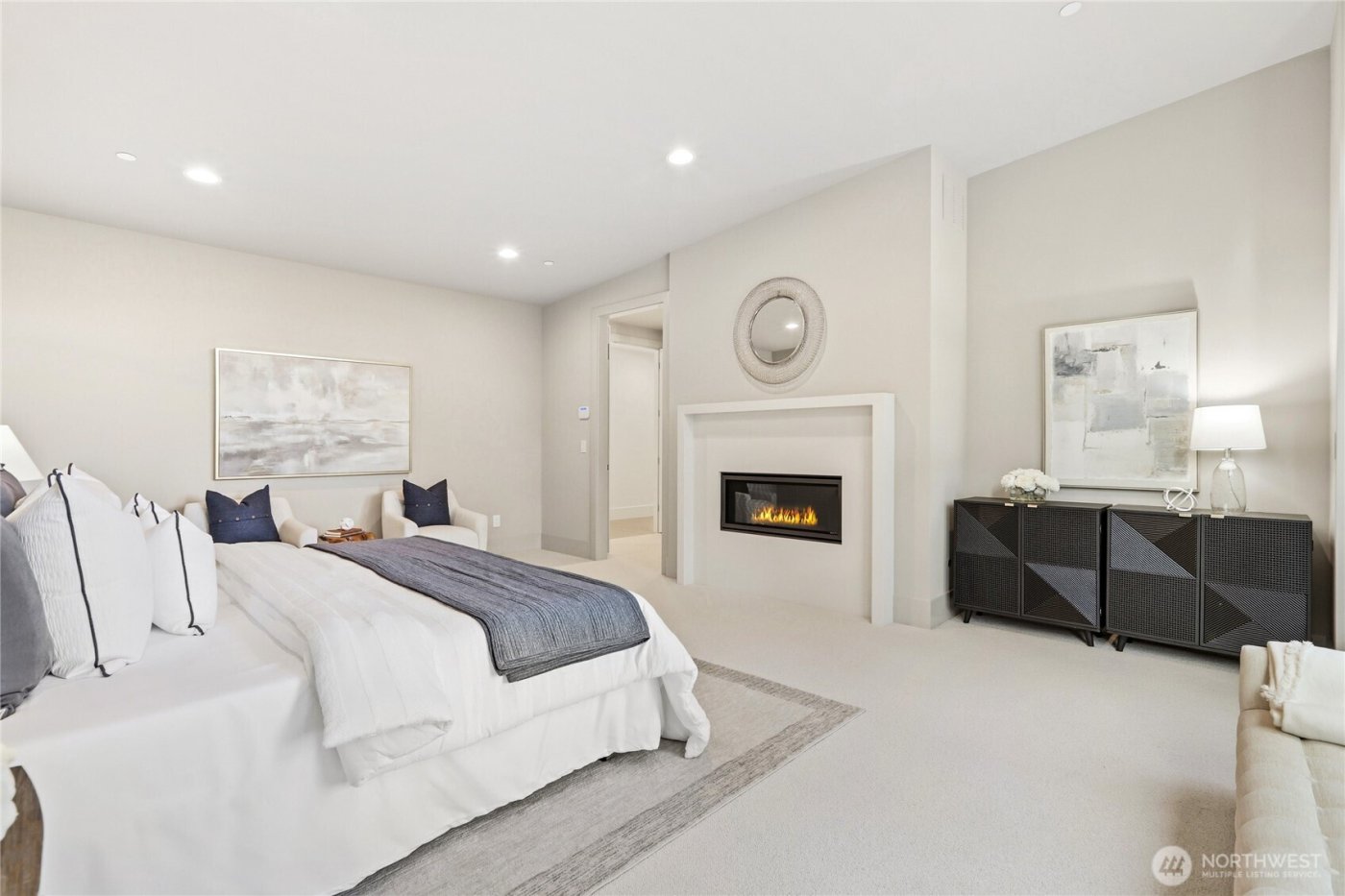 2202 102nd Place SE, Bellevue, WA 98004