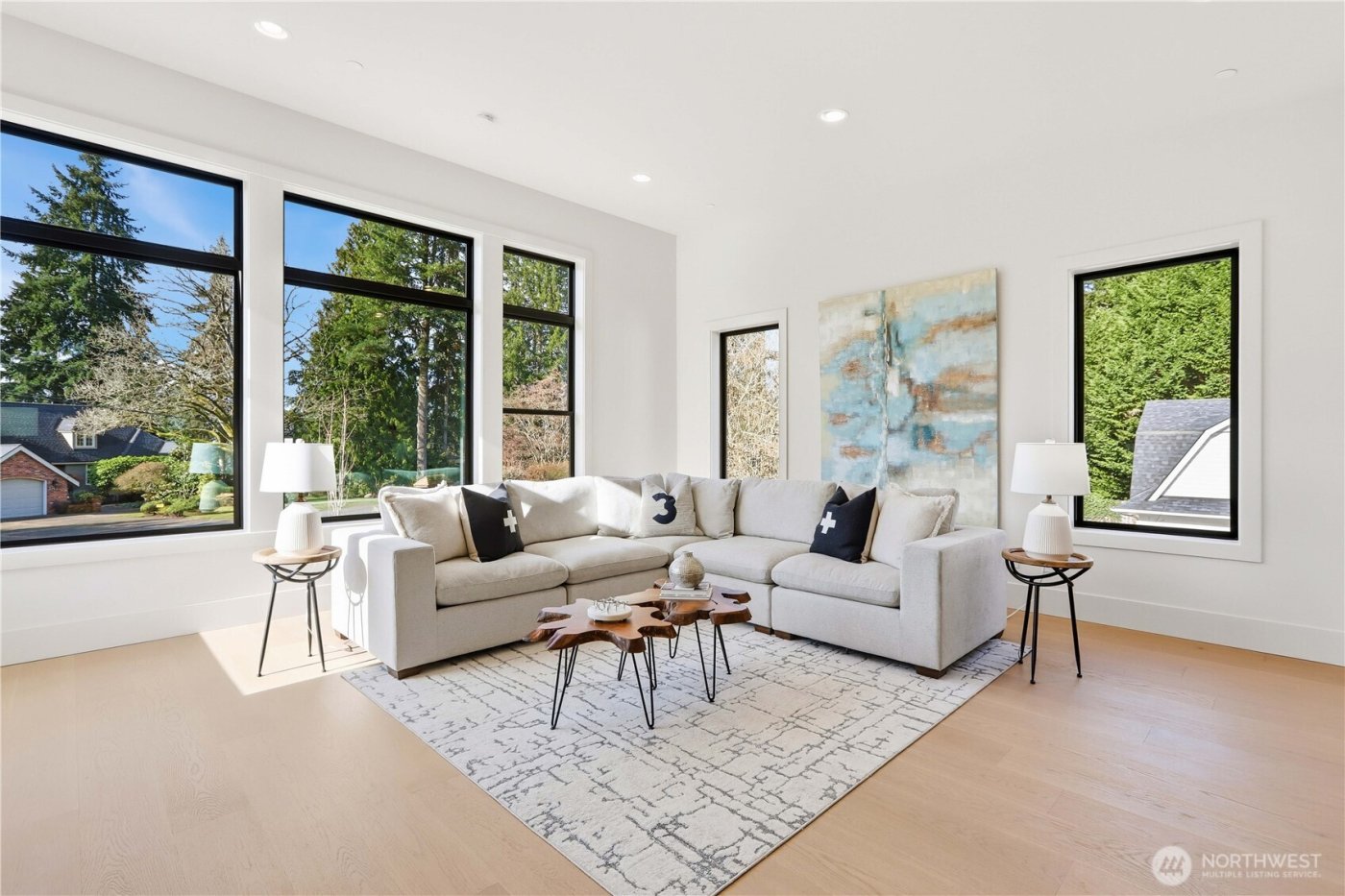 2202 102nd Place SE, Bellevue, WA 98004