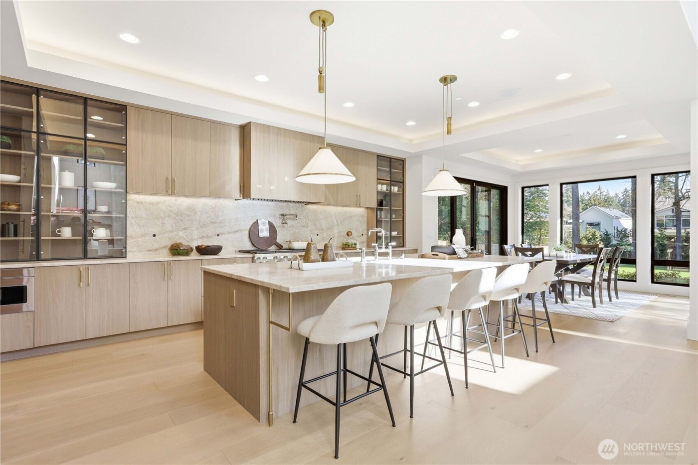 2202 102nd Place SE, Bellevue, WA 98004