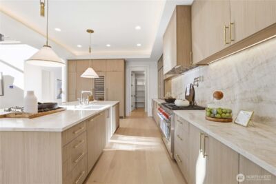 2202 102nd Place SE, Bellevue, WA 98004 - Photo 8