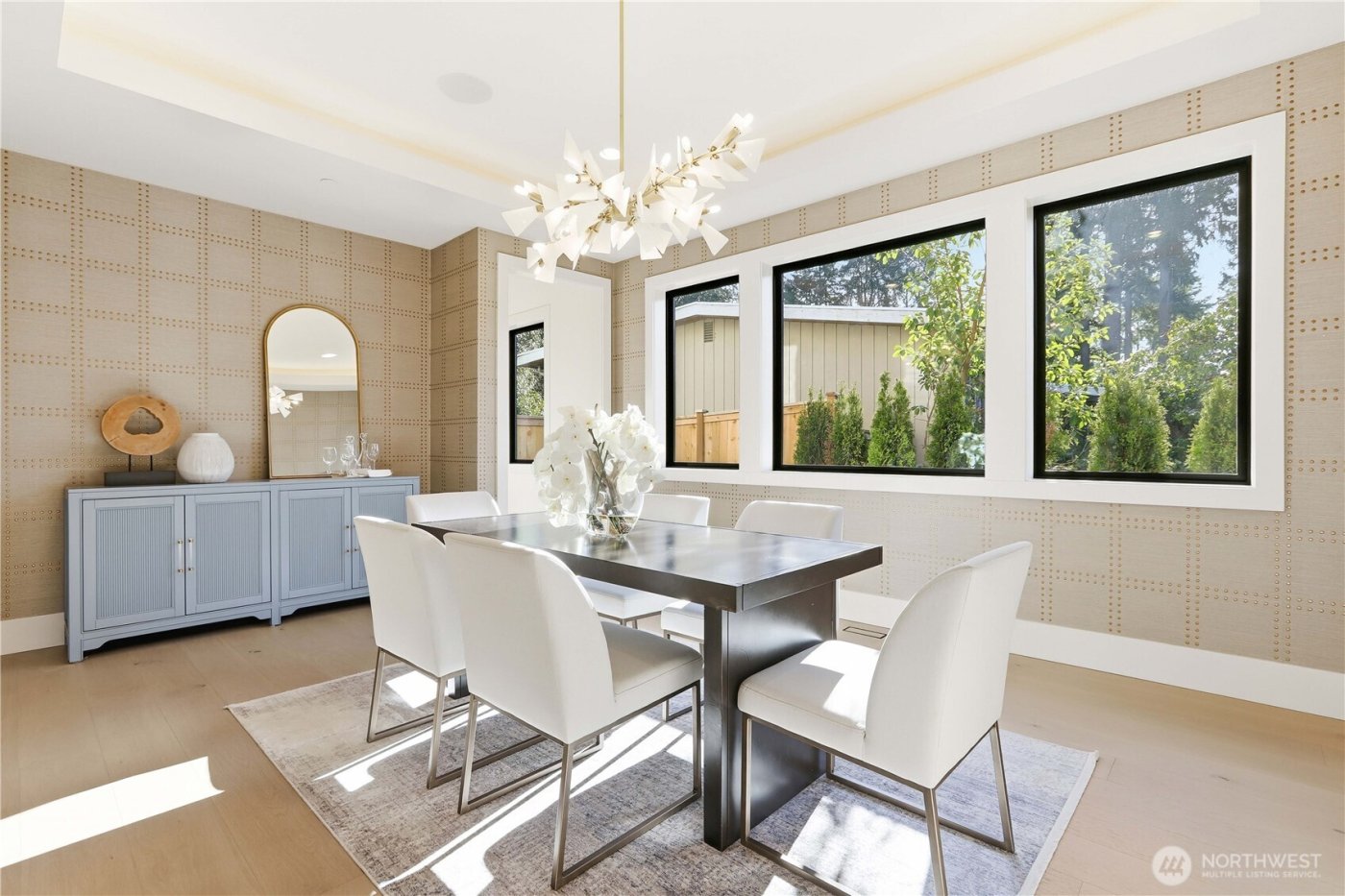 2202 102nd Place SE, Bellevue, WA 98004