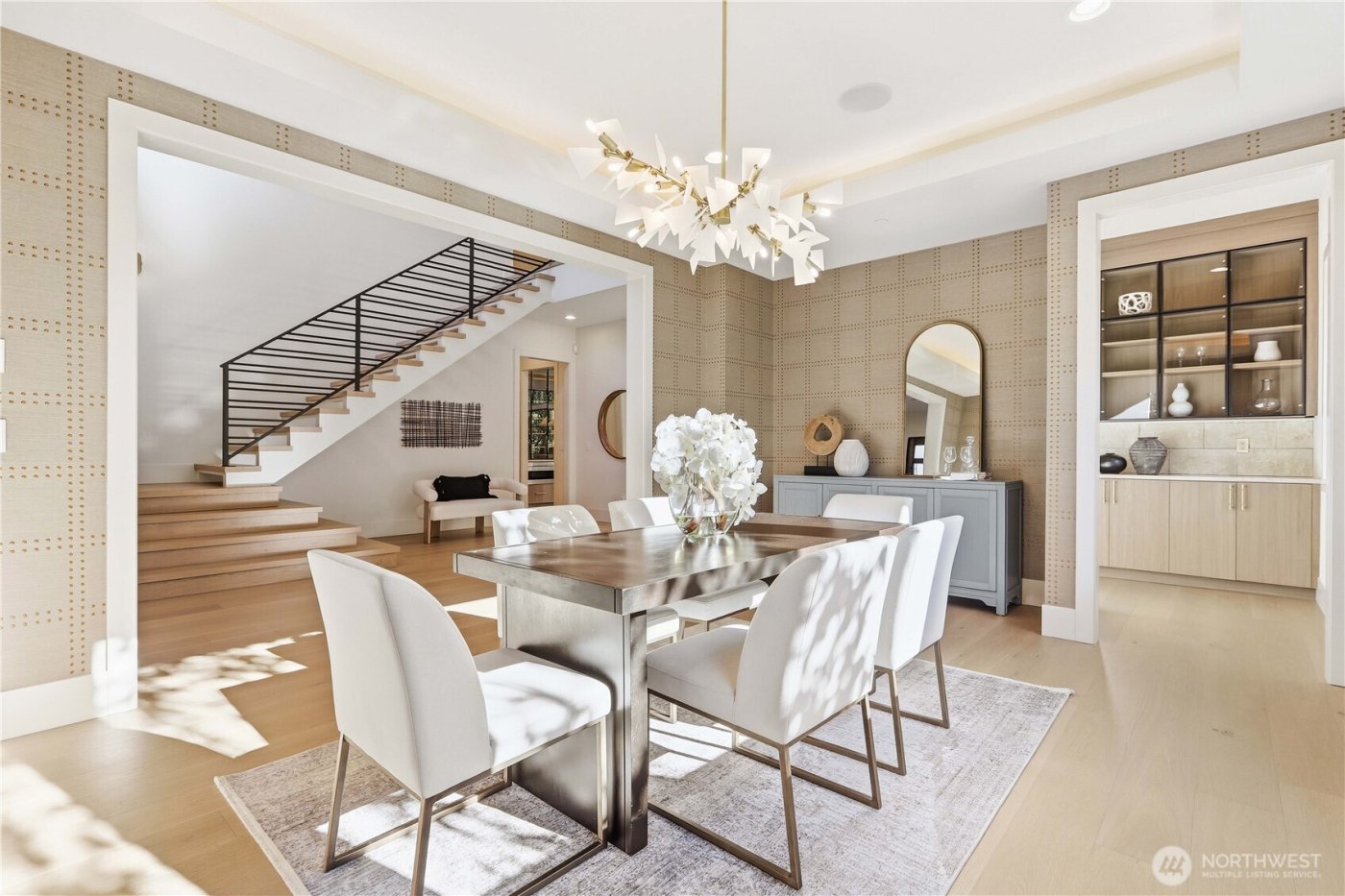 2202 102nd Place SE, Bellevue, WA 98004