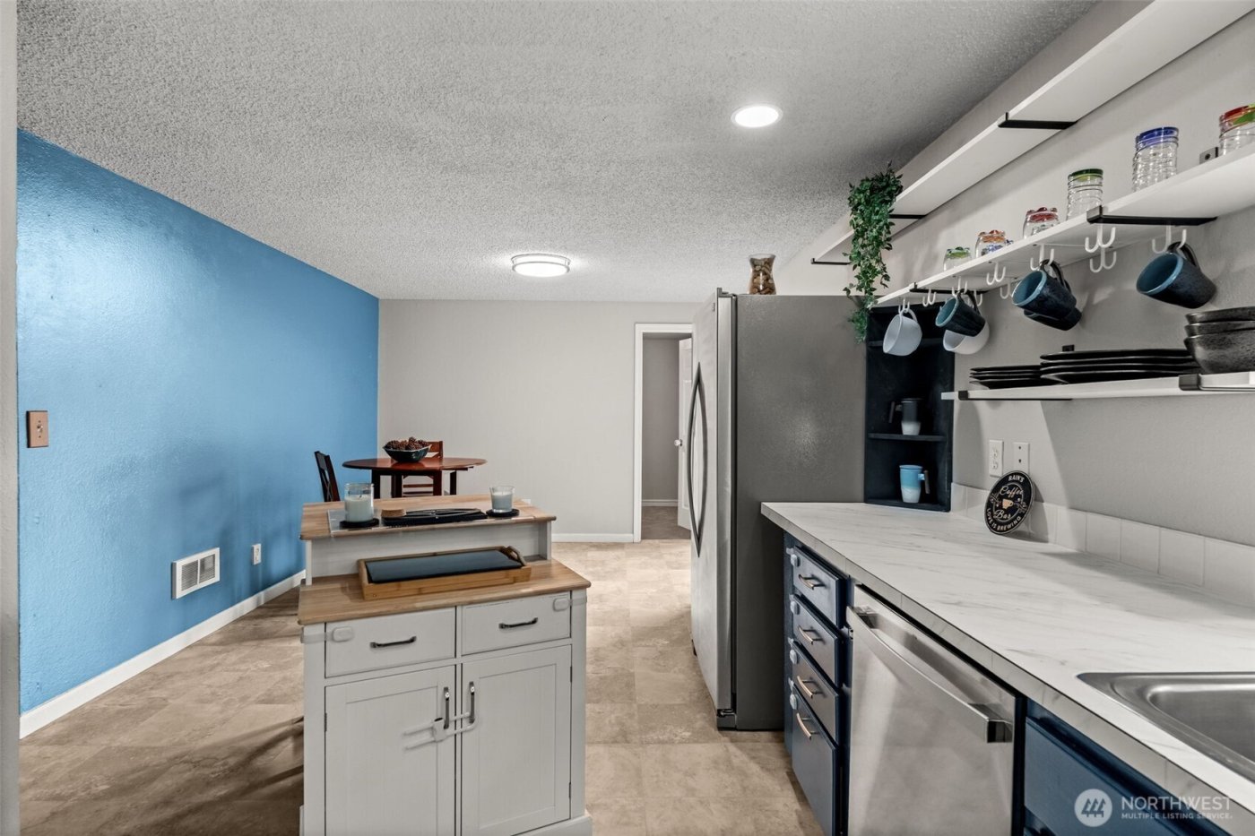 9312 Snowberry Circle W, University Place, WA 98467