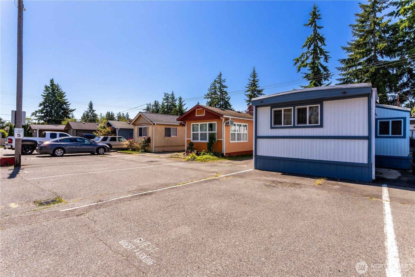 5920 200th Street SW #37, Lynnwood, WA 98036