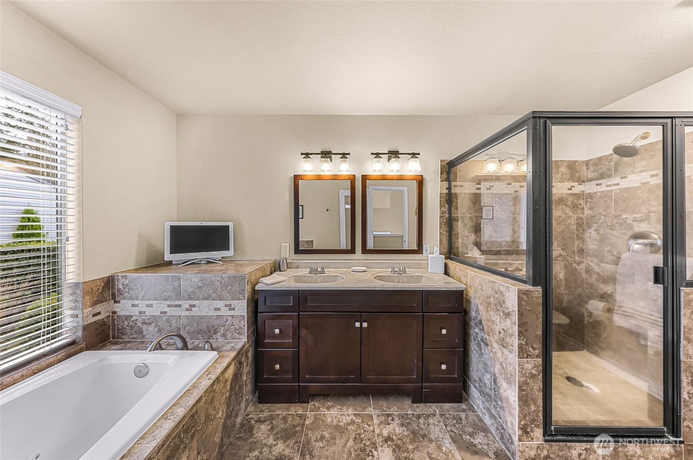 7250 Old Redmond Road #J138, Redmond, WA 98052