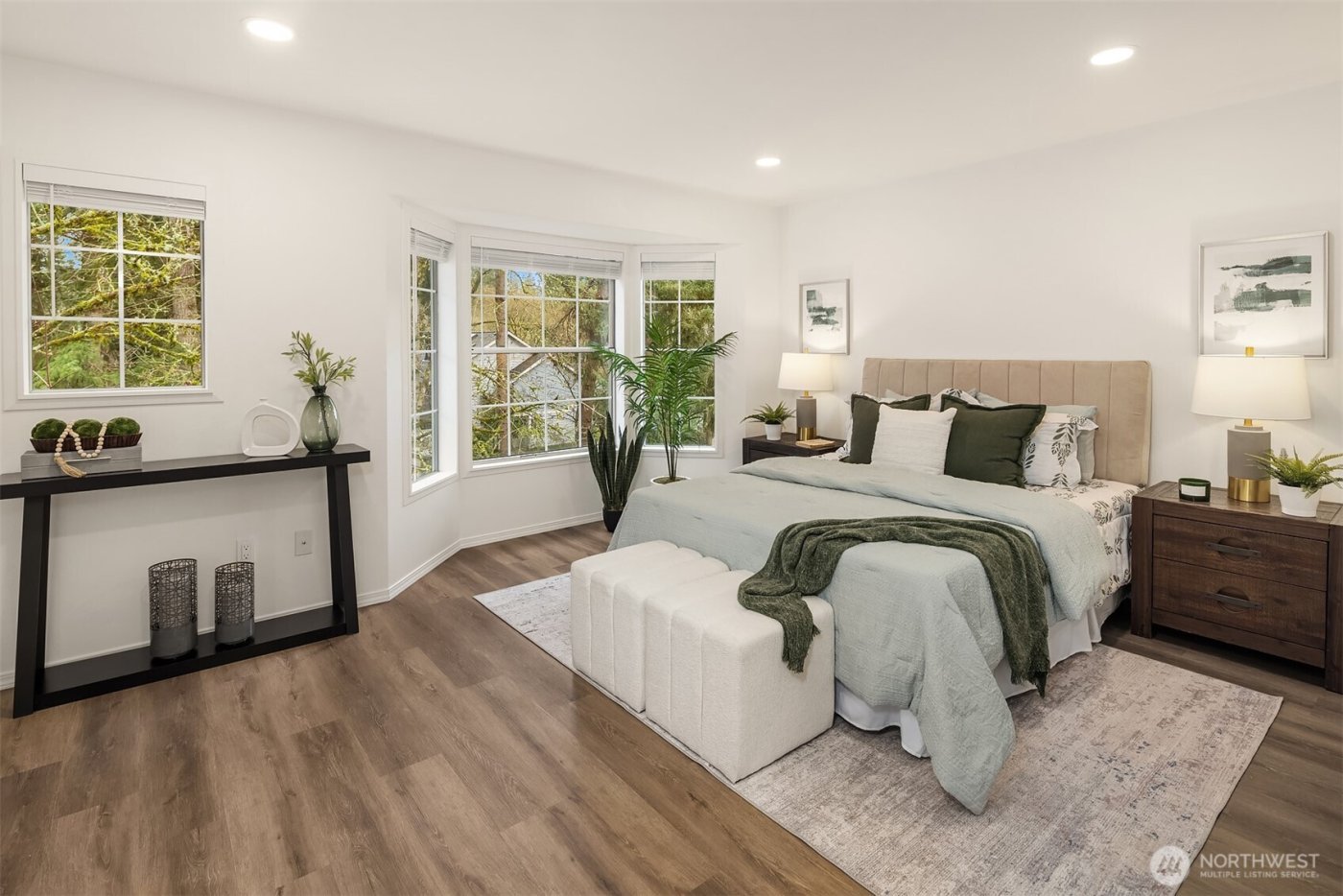 10215 NE 129th Lane , Kirkland, WA 98034