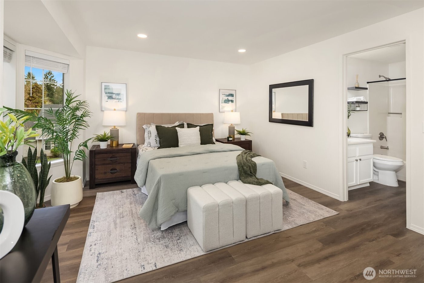 10215 NE 129th Lane , Kirkland, WA 98034